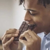 Por que é tão boa a sensação de comer chocolate